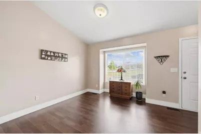 2029 N 1720 W, Clinton, UT 84015 - Photo 10