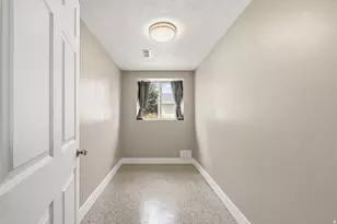 2029 N 1720 W, Clinton, UT 84015 - Photo 32