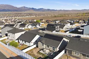 2794 E Crimson Ct, Eagle Mountain, UT 84005 - Photo 26