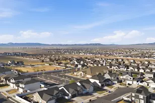 2794 E Crimson Ct, Eagle Mountain, UT 84005 - Photo 32