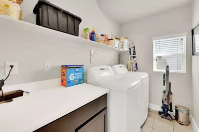 1771 S 1820 W, Woods Cross, UT 84087 - Photo 12