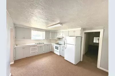 20 S 200 W, Bicknell, UT 84715 - Photo 4