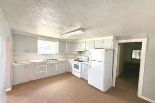 20 S 200 W, Bicknell, UT 84715 - Photo 4