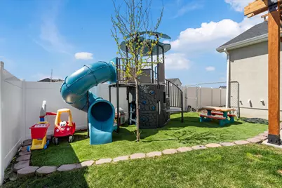 620 W 500 N, Smithfield, UT 84335 - Photo 24