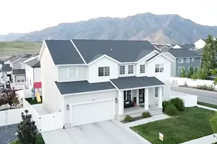 1477 E 3125 N, Layton, UT 84040 - Photo 2