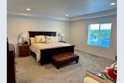 1477 E 3125 N, Layton, UT 84040 - Photo 8