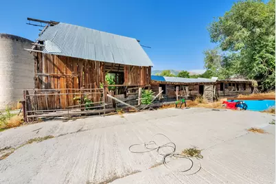 1632 S Main St, Springville, UT 84663 - Photo 54