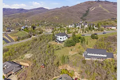 2806 S Maple Cove Dr, Bountiful, UT 84010 - Photo 68