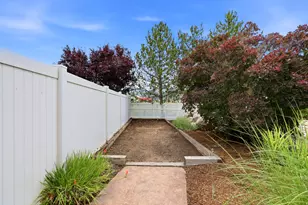 902 Romsey Ct, North Salt Lake, UT 84054 - Photo 46