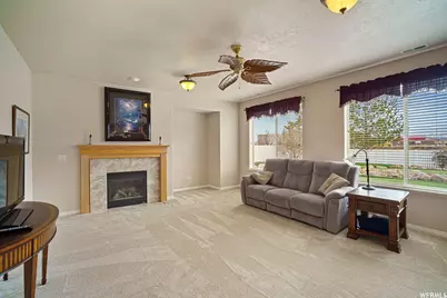 902 Romsey Ct, North Salt Lake, UT 84054 - Photo 6