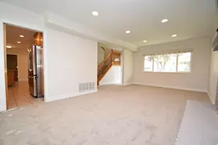 1449 N 725 W, West Bountiful, UT 84087 - Photo 4
