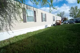 2491 N Hwy 89, Pleasant View, UT 84404 - Photo 20