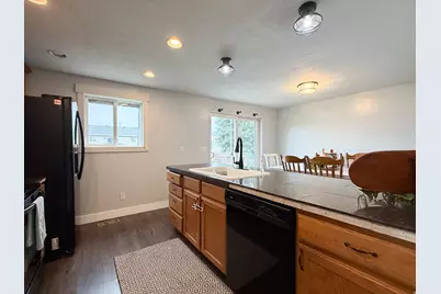 1034 W 4250 S, Riverdale, UT 84405 - Photo 10