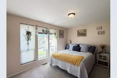 1034 W 4250 S, Riverdale, UT 84405 - Photo 12