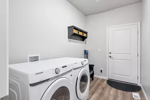 6044 W 11800 S, South Jordan, UT 84009 - Photo 10