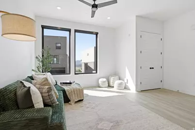 14379 S Champ Cv, Draper, UT 84020 - Photo 4