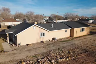 377 W 200 N, Roosevelt, UT 84066 - Photo 6