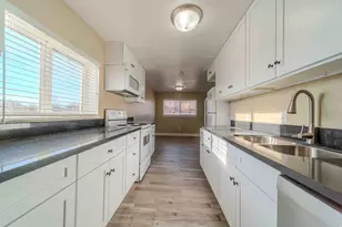 377 W 200 N, Roosevelt, UT 84066 - Photo 16