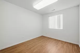 5145 S 350 E, Washington Terrace, UT 84405 - Photo 10