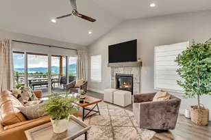4853 E Paddleford Dr, Eden, UT 84310 - Photo 8