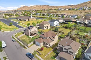 4412 N Foxtrail Dr W, Lehi, UT 84043 - Photo 32