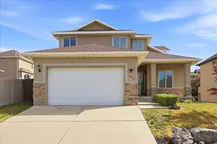 4412 N Foxtrail Dr W, Lehi, UT 84043 - Photo 1