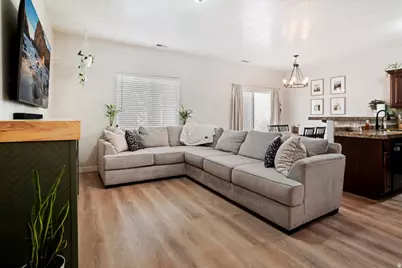 371 S 790 W, Pleasant Grove, UT 84062 - Photo 2