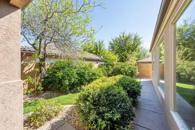 805 S Dixie Dr #24, Saint George, UT 84770 - Photo 28