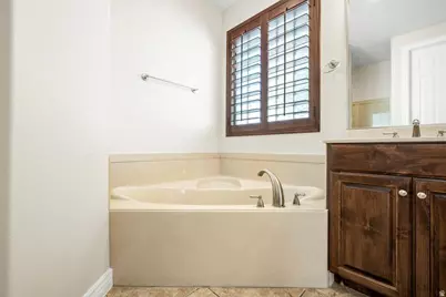 805 S Dixie Dr #24, Saint George, UT 84770 - Photo 22