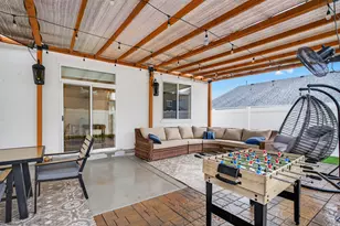 1935 W Parkview Dr, Syracuse, UT 84075 - Photo 4