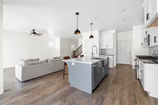 4688 W Camellia Ln, Cedar Hills, UT 84062 - Photo 10