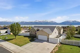 4054 S Mountain Moon Dr, Saratoga Springs, UT 84045 - Photo 46