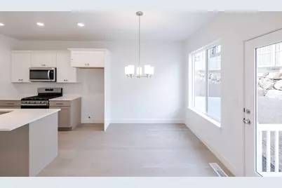 1508 W Banner Dr #823, Saratoga Springs, UT 84045 - Photo 6