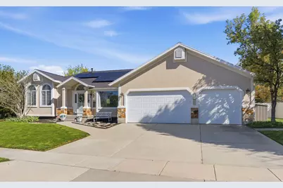 3061 E Ksel Dr S, Sandy, UT 84092 - Photo 4