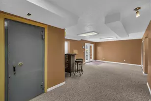 7349 Rose Creek Ln, Herriman, UT 84096 - Photo 18