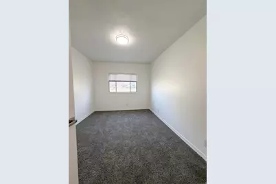 1035 W Main St, Lehi, UT 84043 - Photo 18