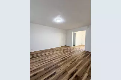 1035 W Main St, Lehi, UT 84043 - Photo 2