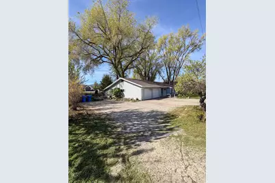 1035 W Main St, Lehi, UT 84043 - Photo 32