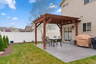 1001 W Chatham Dr N, North Salt Lake, UT 84054 - Photo 20