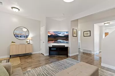 1001 W Chatham Dr N, North Salt Lake, UT 84054 - Photo 4