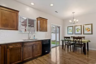 1001 W Chatham Dr N, North Salt Lake, UT 84054 - Photo 6