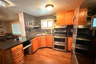 756 W Little Matterhorn S, Taylorsville, UT 84123 - Photo 4