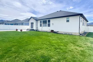 992 N 600 E, Morgan, UT 84050 - Photo 4