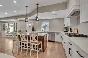 3009 S Edgewater Ln, Syracuse, UT 84075 - Photo 8