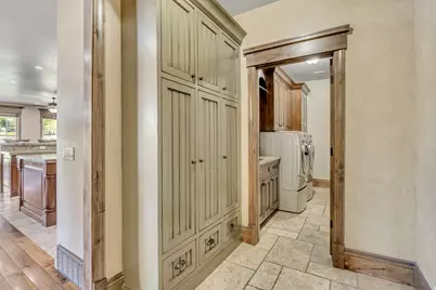 812 W 4230 N, Pleasant Grove, UT 84062 - Photo 28