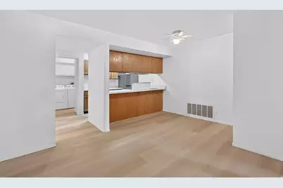 4834 S Highland Cir #409, Holladay, UT 84117 - Photo 10