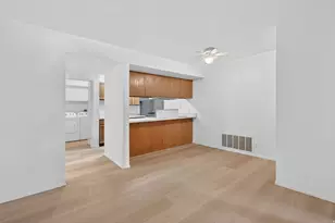 4834 S Highland Cir, Holladay, UT 84117 - Photo 10
