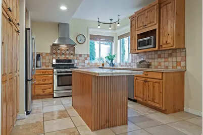 11438 S Gadzooks Dr, Sandy, UT 84094 - Photo 32