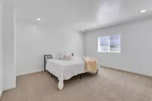 208 N Bay Dr, Vineyard, UT 84059 - Photo 66