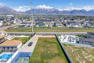 208 N Bay Dr, Vineyard, UT 84059 - Photo 94